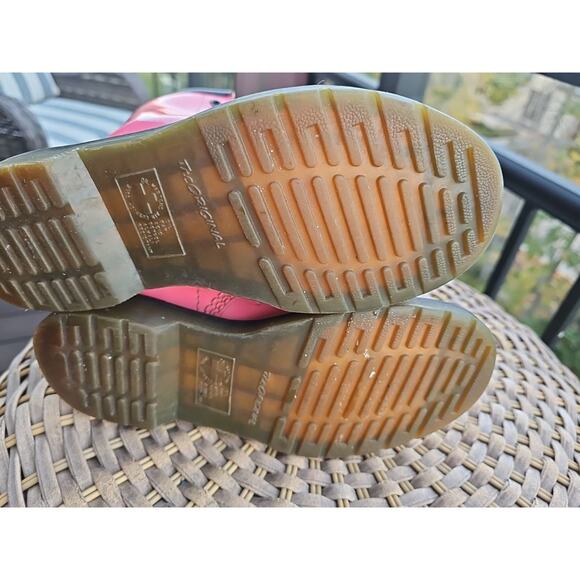 Dr Martens Combat Boots Bubblegum Pink Patent Leather 1460 Women’s 6 US 37 EU - Picture 10 of 11